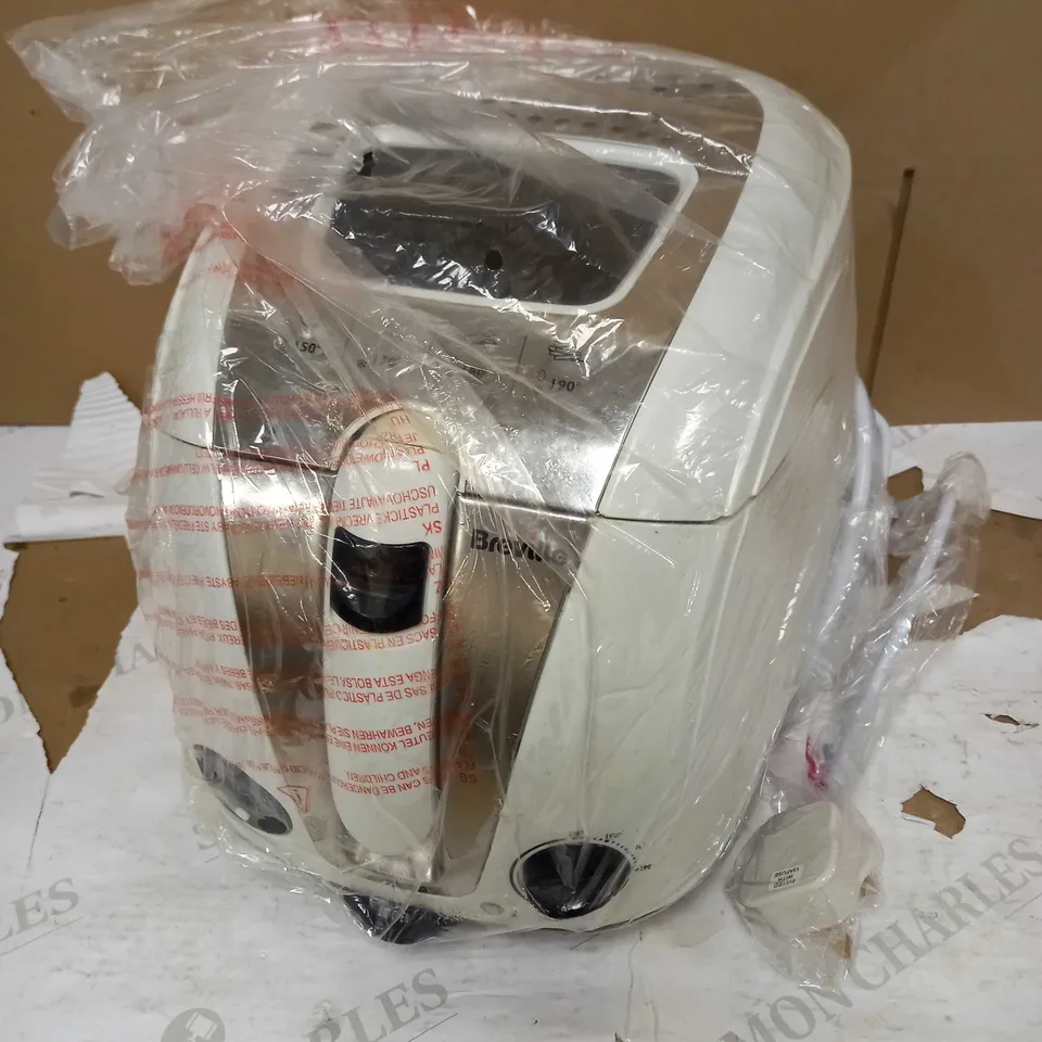 BREVILLE EASY CLEAN DIGITAL FRYER 