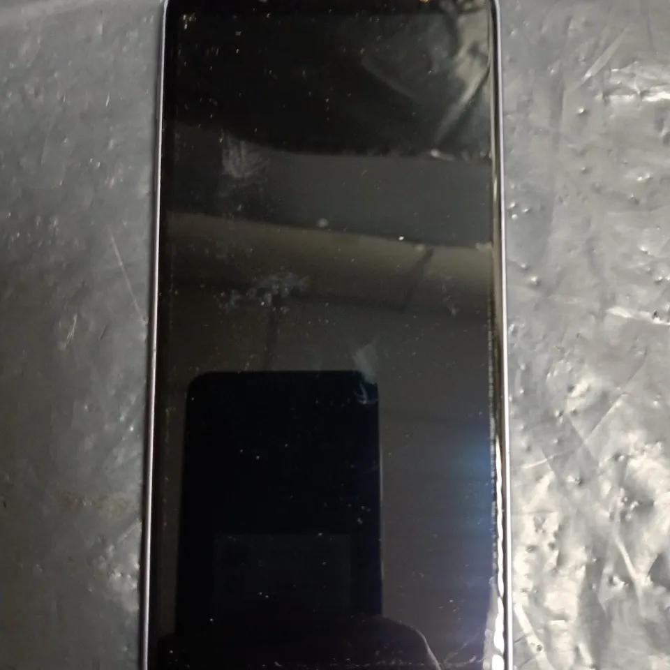 SAMSUNG GALAXY J6 MOBILE SMARTPHONE SM-J600FN