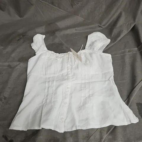 HOLLISTER PLEAT DETAIL TOP IN WHITE SIZE S