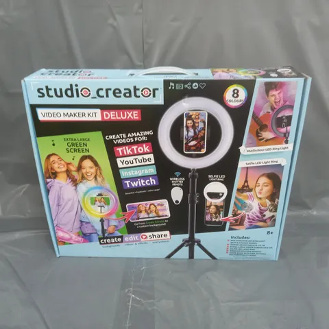 BOXED STUDIO CREATOR VIDEO MAKER KIT DELUXE 