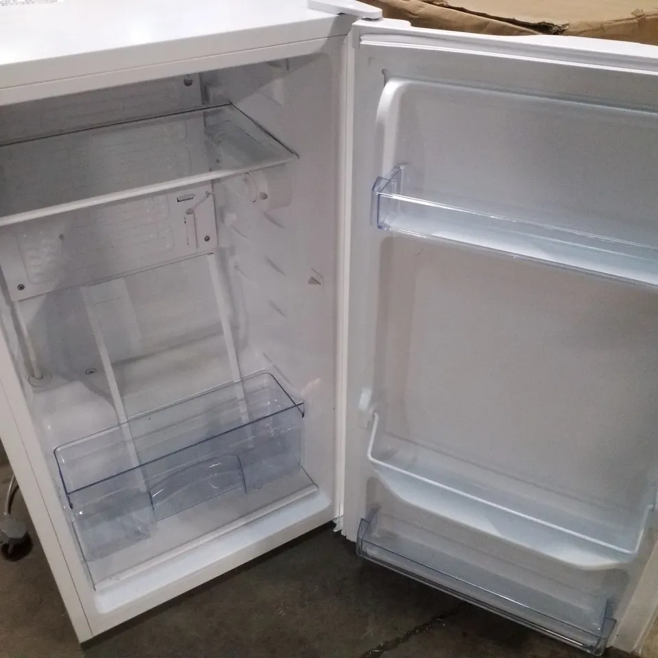 SWAN SR156140W 47CM UNDER COUNTER LARDER FRIDGE - WHITE