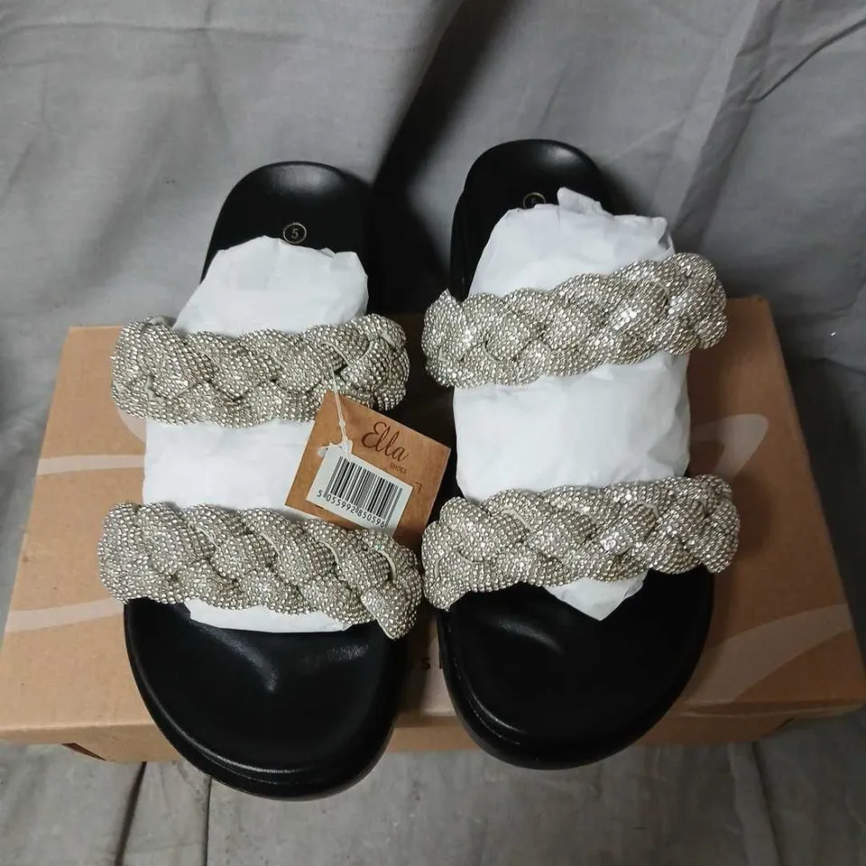 ELLA SHOES KITTY SANDALS – SILVER, UK SIZE 5