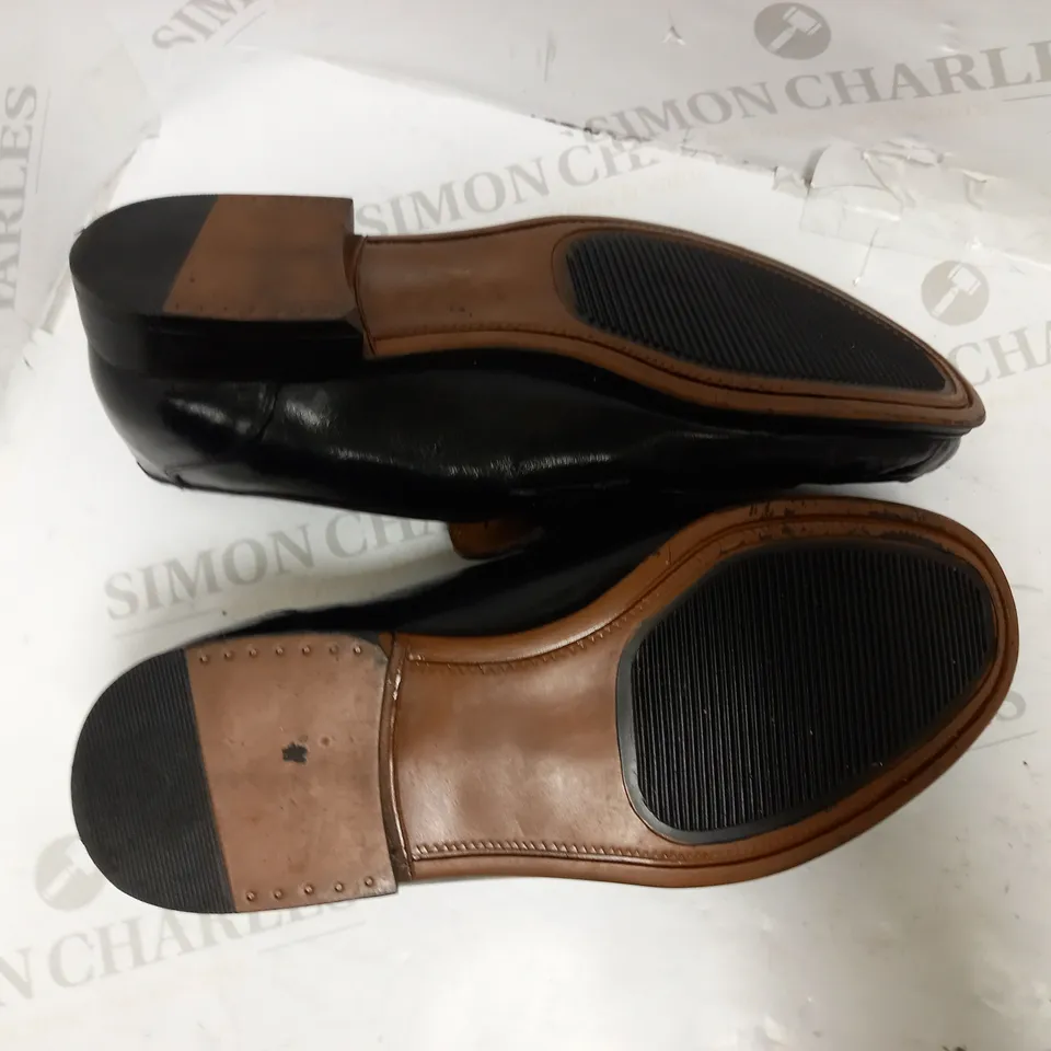 GEORGE OLIVER SMART SLIP ON SHOES UK SIZE 10