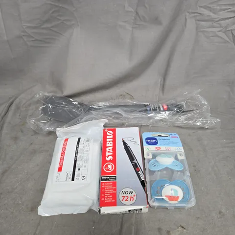 APPROXIMATELY 15 ASSORTED HOUSEHOLD ITEMS TO INCLUDE MAM PACIFIERS, STABILO, TRAUMA DRESSING, OXO GOOD GRIP TURNER ETC