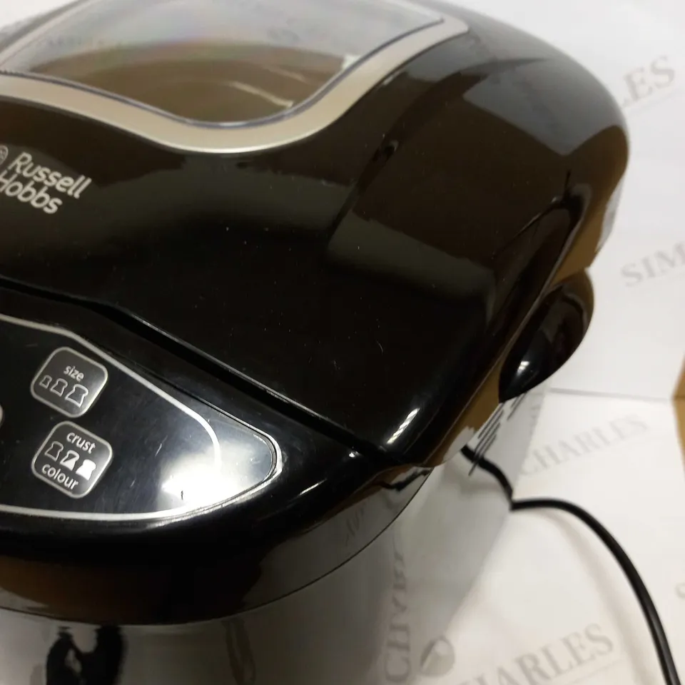 RUSSELL HOBBS COMPACT FAST BREADMAKER