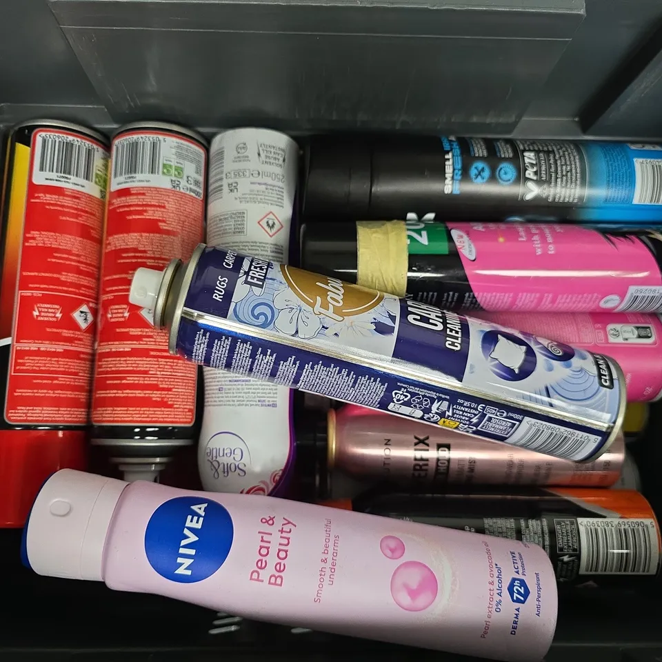 APPROXIMATELY 15 ASSORTED AEROSOLS TO INCLUDE ROCKFACE IMPACT, ESTRID THE ULTIMATE SHAVE GEL, SPIDER & CREEPY CRAWLY KILLER, ETC - COLLECTION ONLY