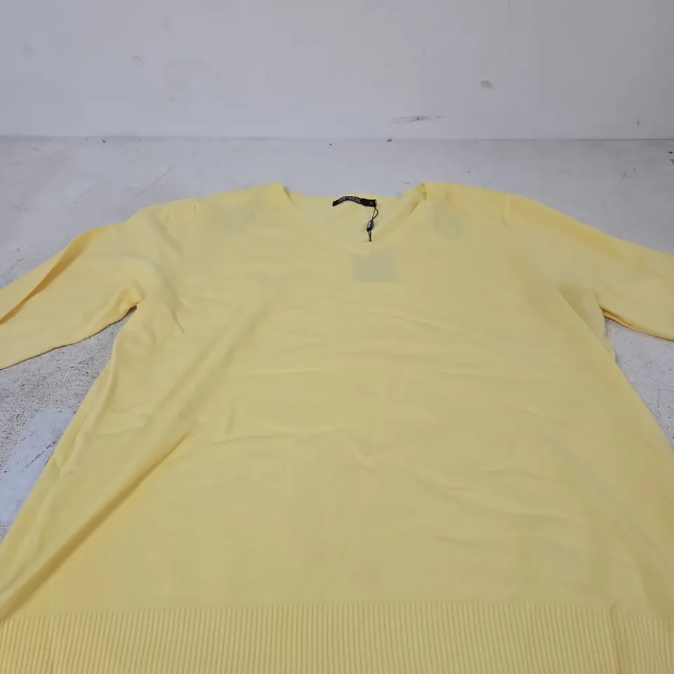PURE & NATURAL LADIES V-NECK JUMPER – LEMON, UK 18