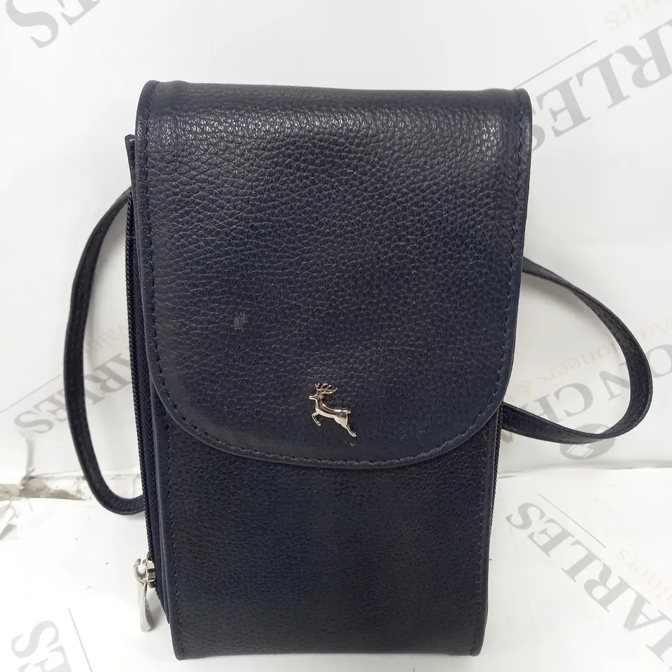 ASHWOOD LEATHER CROSSBODY PHONE BAG