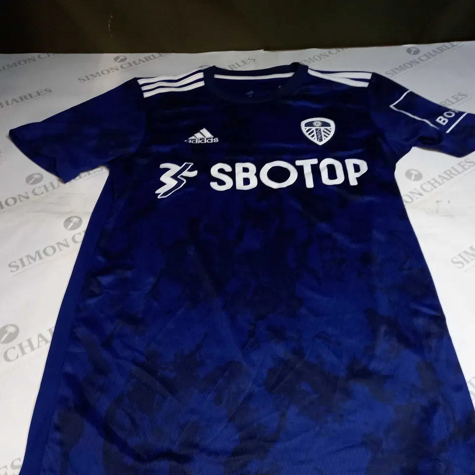 ADIDAS LEEDS UNITED AWAY FOOTBALL SHIRT - UK SMALL
