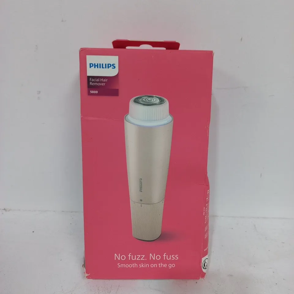 BOXED PHILIPS 5000 FACIAL HAIR REMOVER
