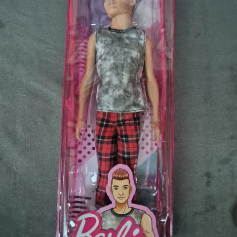 BARBIE KEN FASHIONISTA 176 DOLL