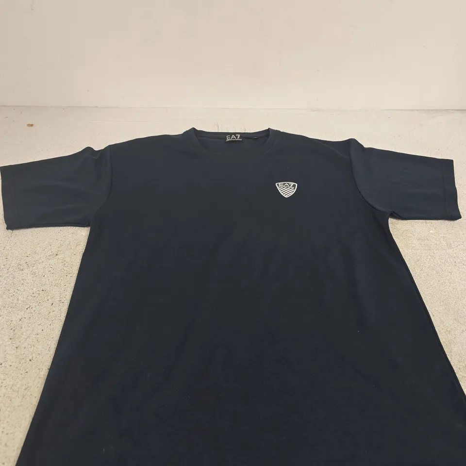 EMPORIO ARMANI EA7 T-SHIRT – NAVY, UK SIZE L