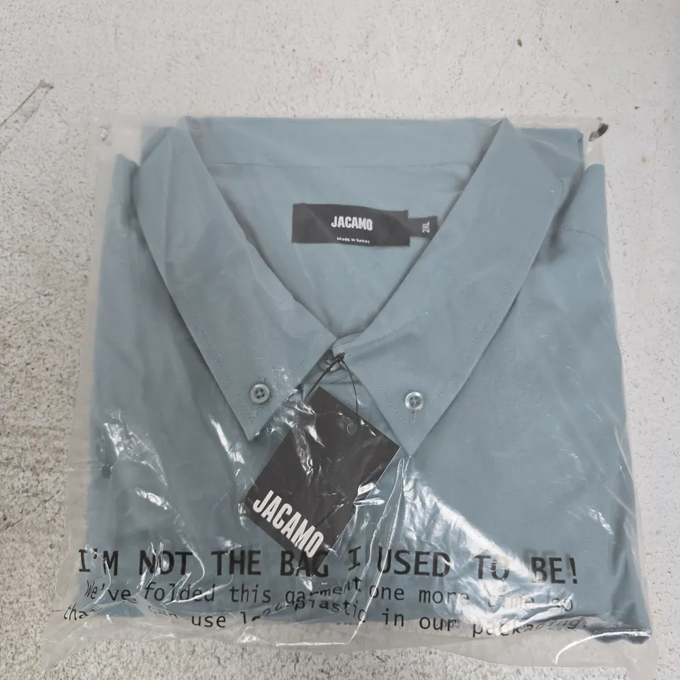 APPROXIMATELY 15 JACAMO SHIRTS IN BLUE - 2XL