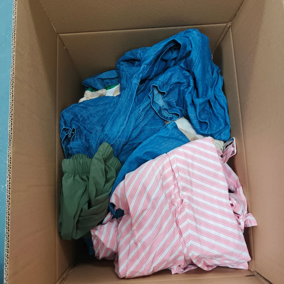 BOX OF APPROXIMATELY 15 CLOTHING ITEMS TO INCLUDE: JEAN DRESS AND GREEN CARGOS