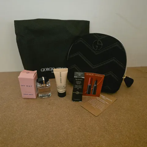 GIORGIO ARMANI 3-PIECE BEAUTY SET WITH BAG