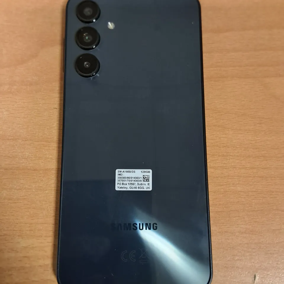 BOXED SAMSUNG GALAXY A16 5G 4/128GB IN BLUE BLACK - SM-A166B
