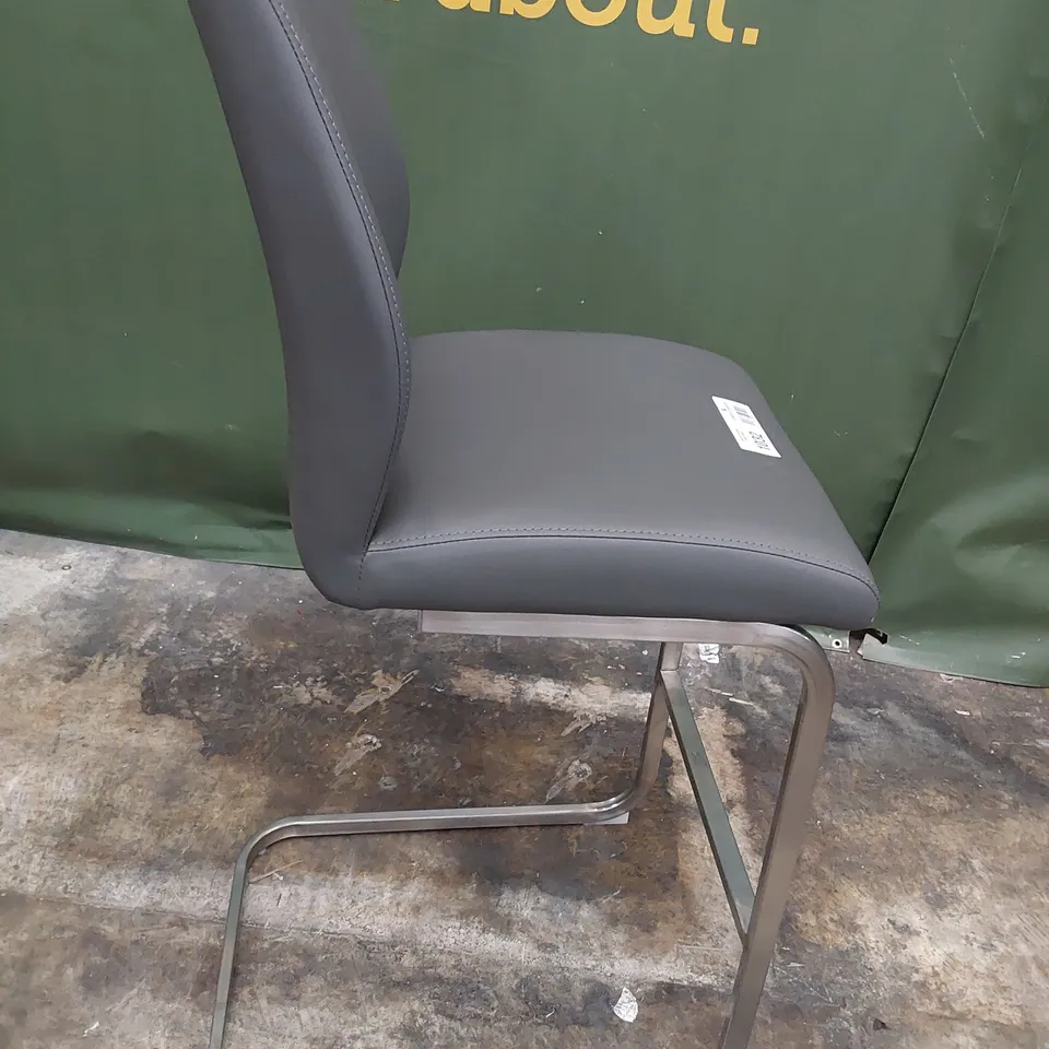 DESIGNER UPHOLSTERED BAR STOOL GREY PU ON METAL FRAME