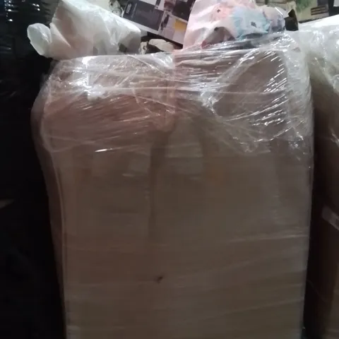 PALLET OF ASSORTED HOUSEHOLD GOODS AND PRODUCTS TO INCLUDE;BLENDER,CARPET CLEANER,AIR FRYER