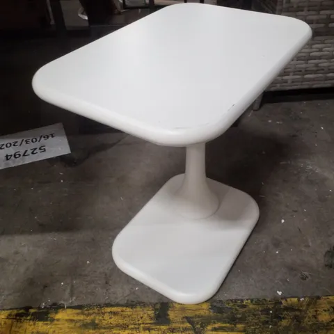 CREAM WHITE - IRREGULAR 'I-SHAPE' END TABLE