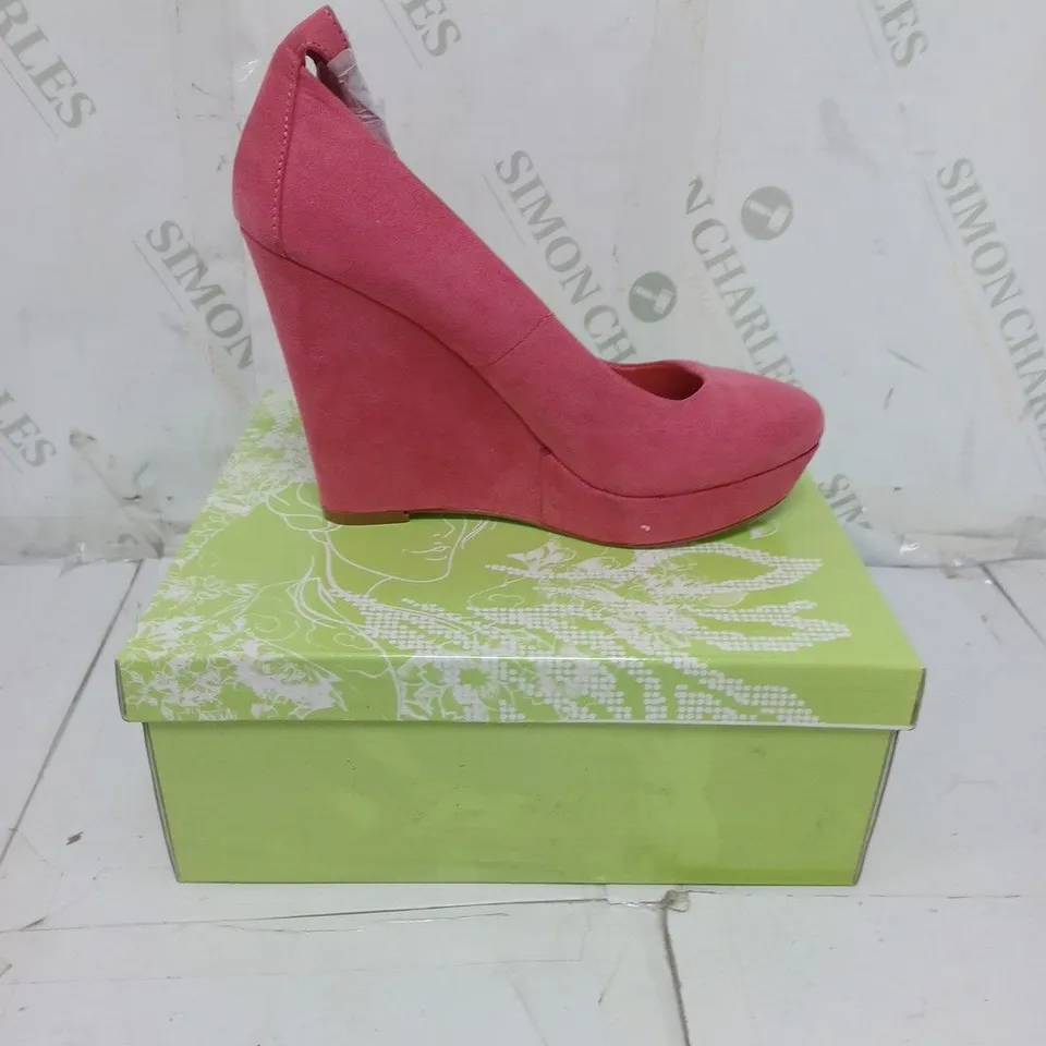 BOXED LOT OF 12 PAIRS OF CLARA'S LADIES SHOES. VARIOUS COLOURS AND SIZES