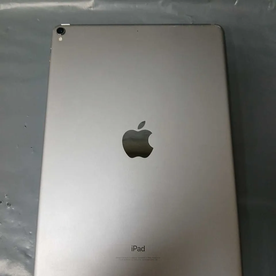 APPLE IPAD PRO 10.5INCH 64GB SILVER MQDT2LL/A