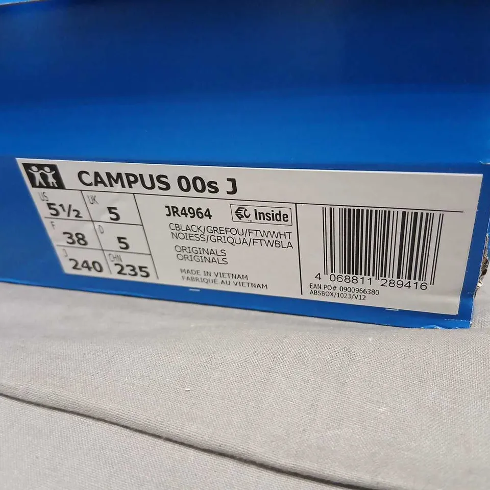 ADIDAS CAMPUS SNEAKERS – BLACK/WHITE, UK 5 (US 5.5, EU 38)