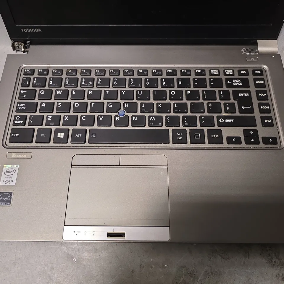 TOSHIBA TECRA Z40-A LAPTOP 