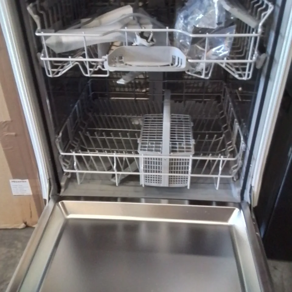 BOSCH SERIES 2 SMV2HTX02G FULL SIZE, 13-PLACE SETTINGS INTEGRATED DISHWASHER WITH INFO LIGHT