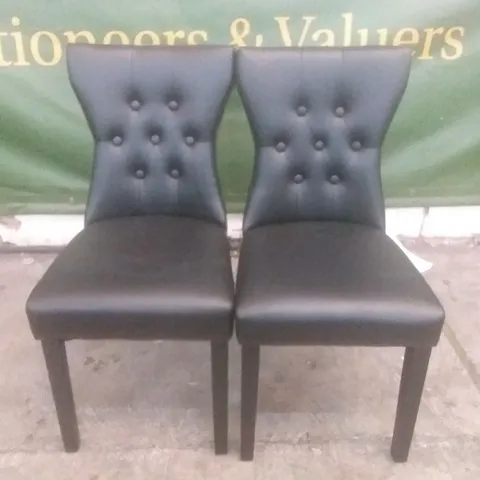 SET OF 2 DESIGNER BEWLEY BLACK LEATHER BUTTON BACK DINING CHAIRS WITH DARK LEGS