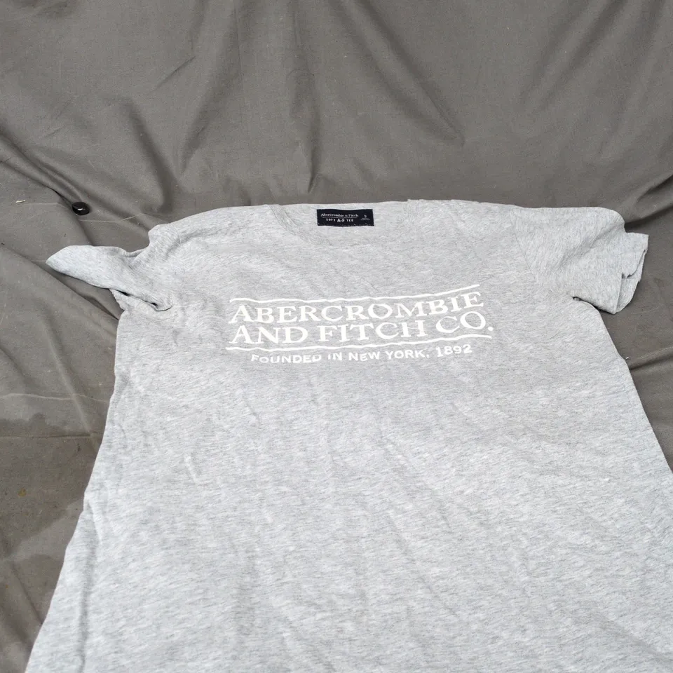 ABERCROMBIE & FITCH SOFT A&F TEE – GREY, SIZE S