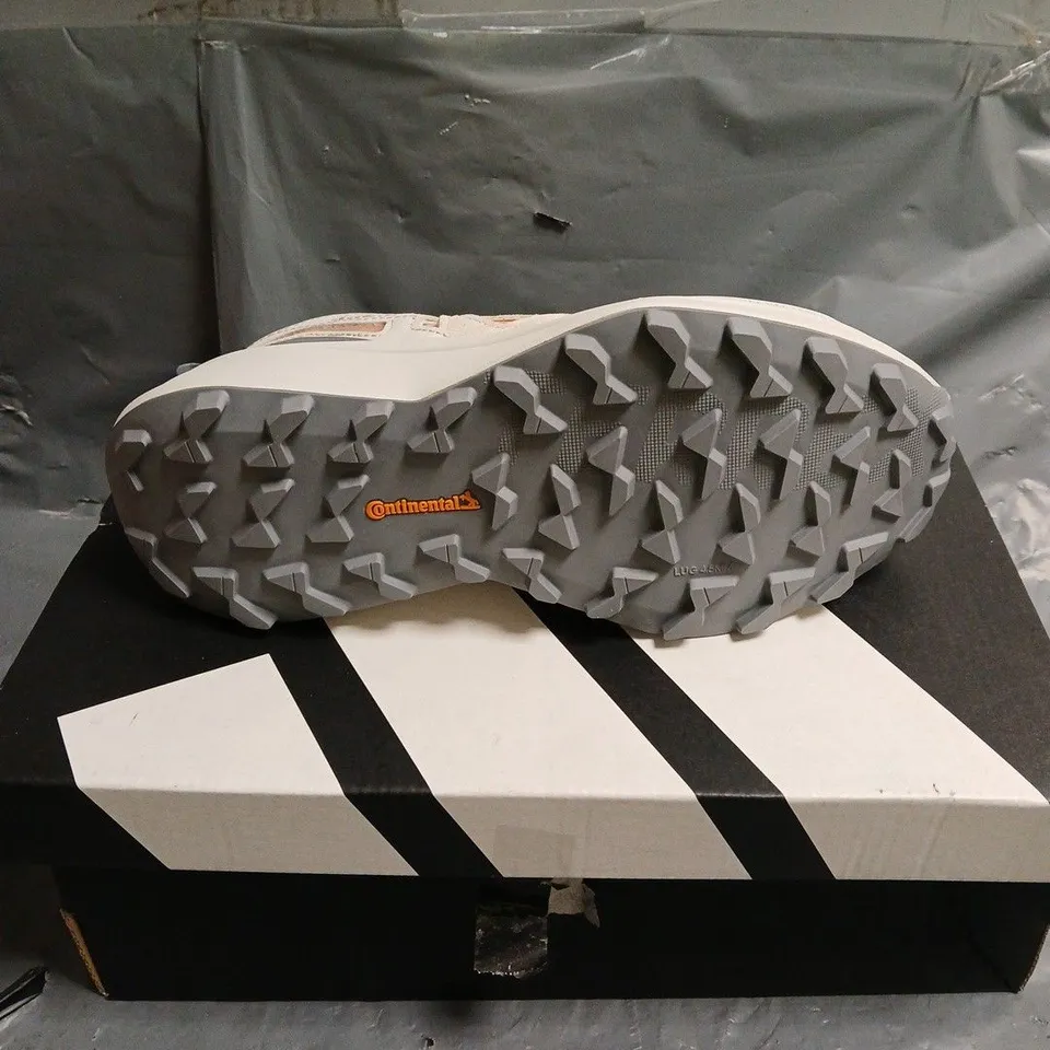 BOXED PAIR OF ADIDAS KANTAI TRAIL TRAINERS - 6