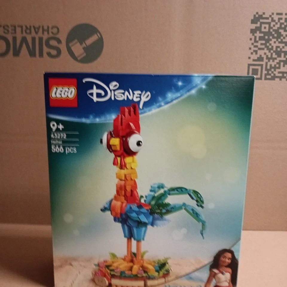 LEGO DISNEY MOANA HEIHEI (43272) – 566 PIECES, AGE 9+