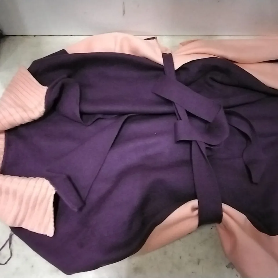 BOX CONTAINING BADGLEY MISCHKAC PURPLE PONCHO SIZE M  , 2 PCS , GREY PONCHO IN 2X AND 1 BLACK PONCHO SIZE M 