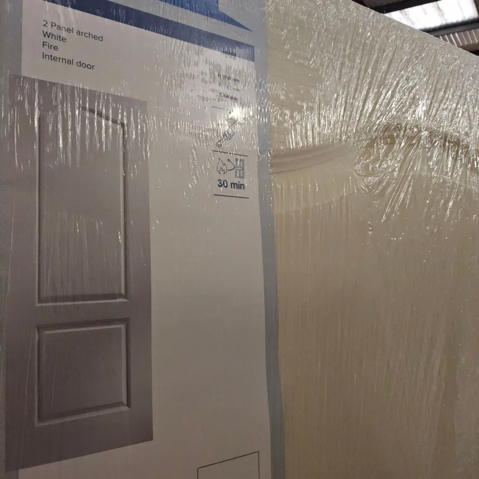 GEOM 2 PANEL ARCHED INTERNAL FIRE DOOR WHITE 1981 × 762