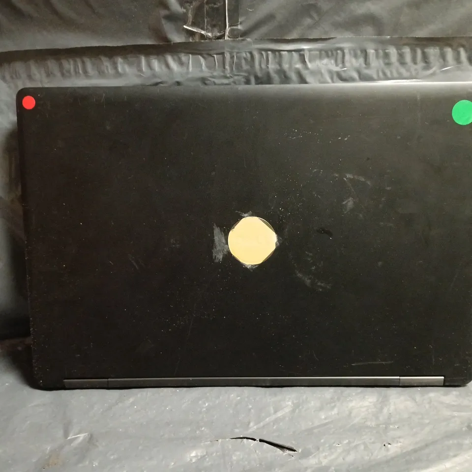 DELL LATITUDE 5580 LAPTOP