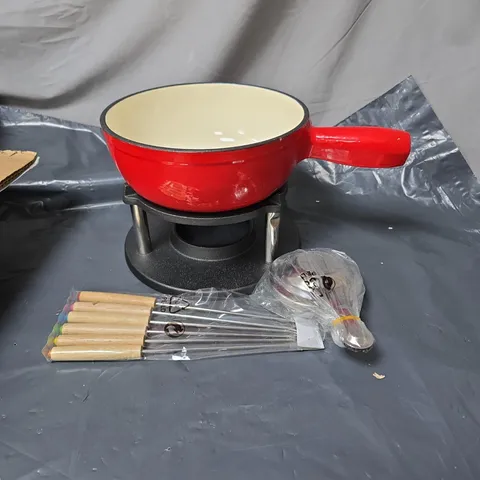 KLARSTEIN RED ENAMEL FONDUE POT ON BURNER STAND WITH UTENSIL SET