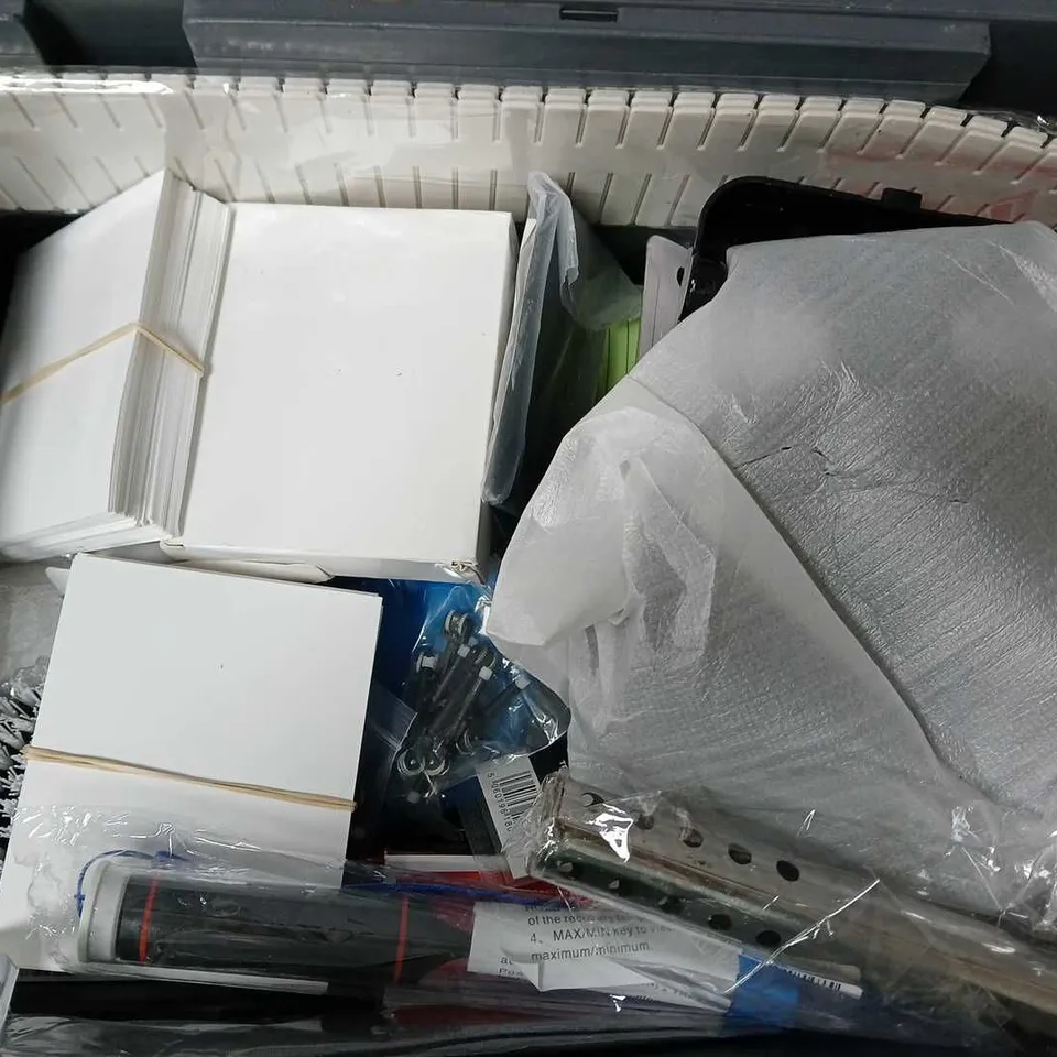 APPROXIMATELY 14 ASSORTED HOUSEHOLD ITEMS TO INCLUDE TACHOGRAPH ROLLS, PERFECT SCENTS WHITE FLOWERS, 4IN1 SHARPENER, ETC