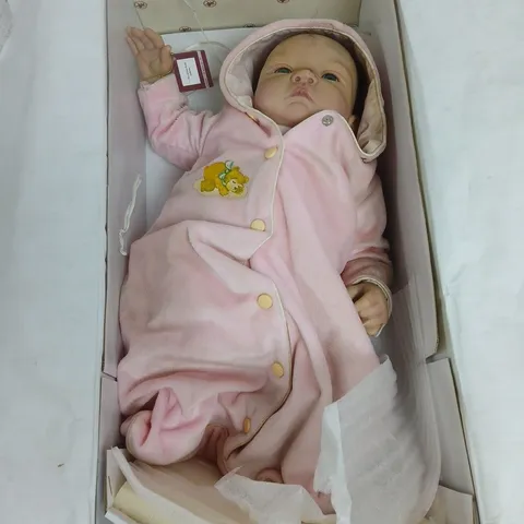 THE ASHTON-DRAKE GALLERIES LULLABY FOR OLIVIA VINYL DOLL – PINK SLEEPSUIT, BOXED