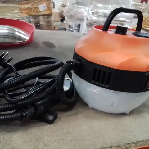 BOXED STEAM CLEANER WITH ACCESSORIES 