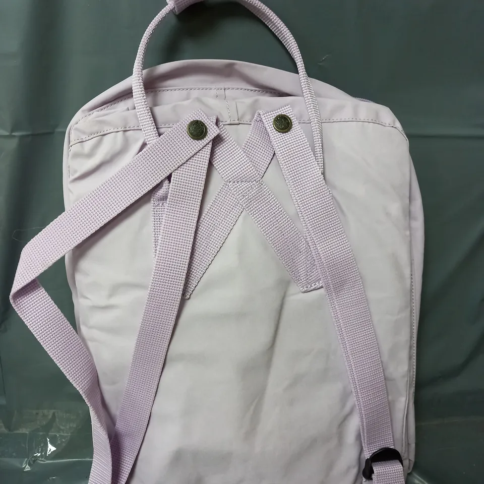 FJALLRAVEN BACKPACK KANKEN 16L PASTEL LAVENDER