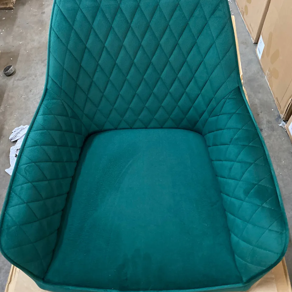 BOXED SEXTON UPHOLSTERED VELVET BENCH IN GREEN WITH BLACK METAL LEGS (1 BOX)