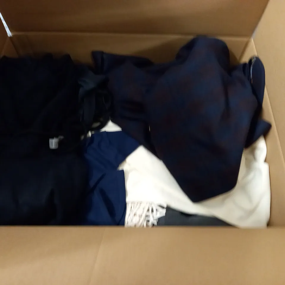 LARGE QUANTITY OF ASSORTED CLOTHING ITEMS TO INCLUDE PRETTYLITTLE, SHEIN AND ZARA