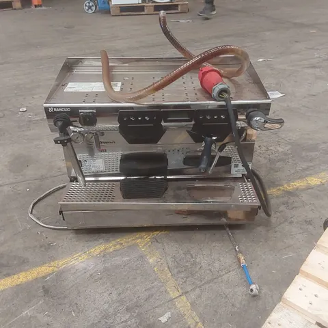 RANCILIO CLASSE 7 COMMERCIAL 2 GROUP COFFEE MACHINE