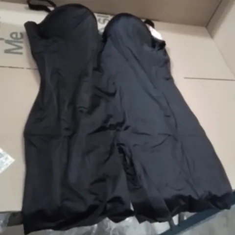BOXED BRAND NEW APPROXIMATELY 15 MAGISCULPT BLACK BODYSUIT SIZE 44D