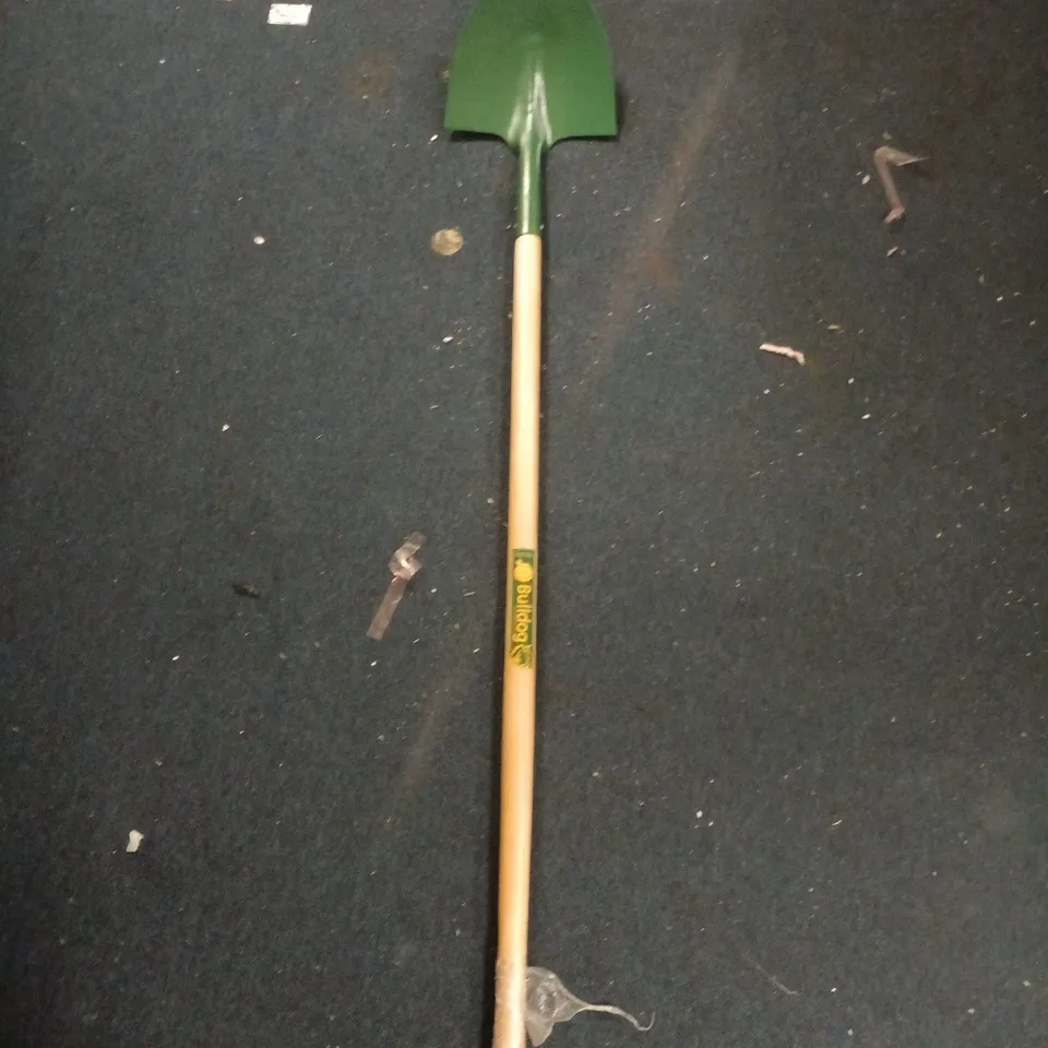 BULLDOG PREMIER WEST COUNTRY SHOVEL