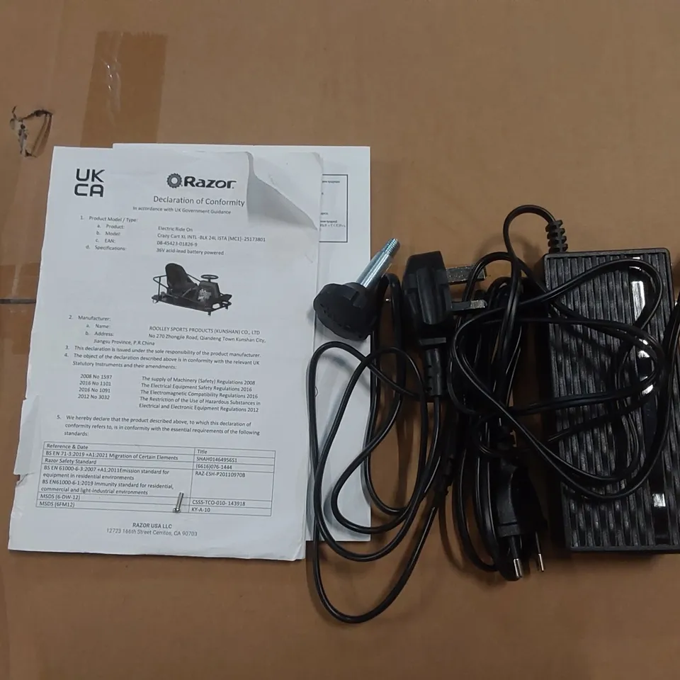 RAZOR CRAZY CART XL ELECTRIC RIDE ON