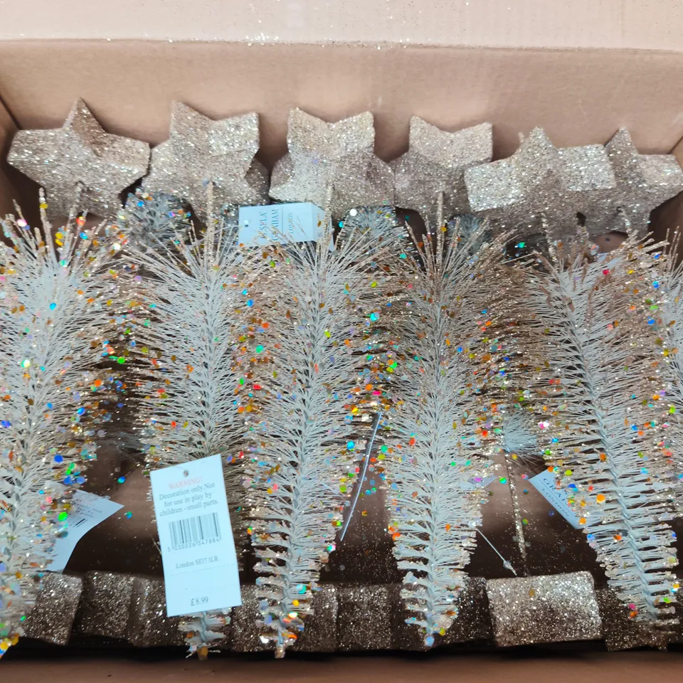 APPROXMATELY 12 GISELA GRAHAM CREAM BRISTLE TREES WITH GOLD SPARKLE AND A STAR GLITTER BASE