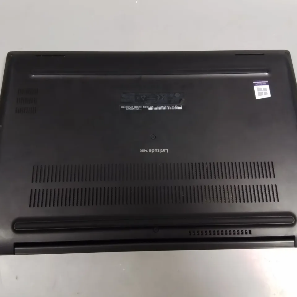 UNBOXED DELL LATITUDE 7490 INTEL CORE I5 8TH GEN LAPTOP