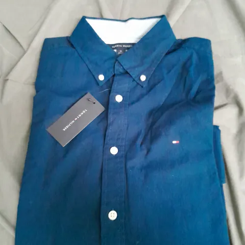 TOMMY HILFIGER LONG SLEEVED SHIRT BLUE SIZE MEDIUM