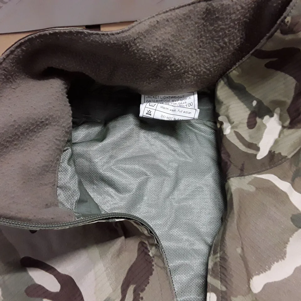 LIGHTWEIGHT CAMO JACKET - 180/100